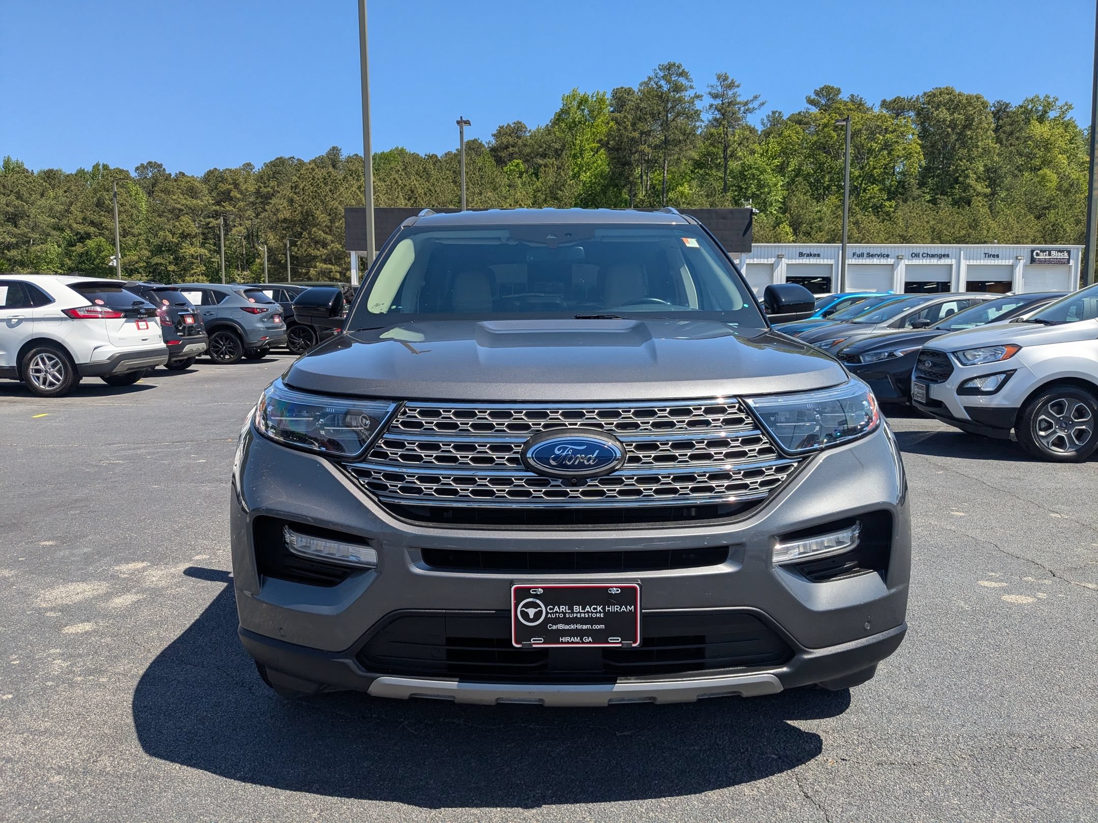 Used 2023 Ford Explorer Limited RWD image 2