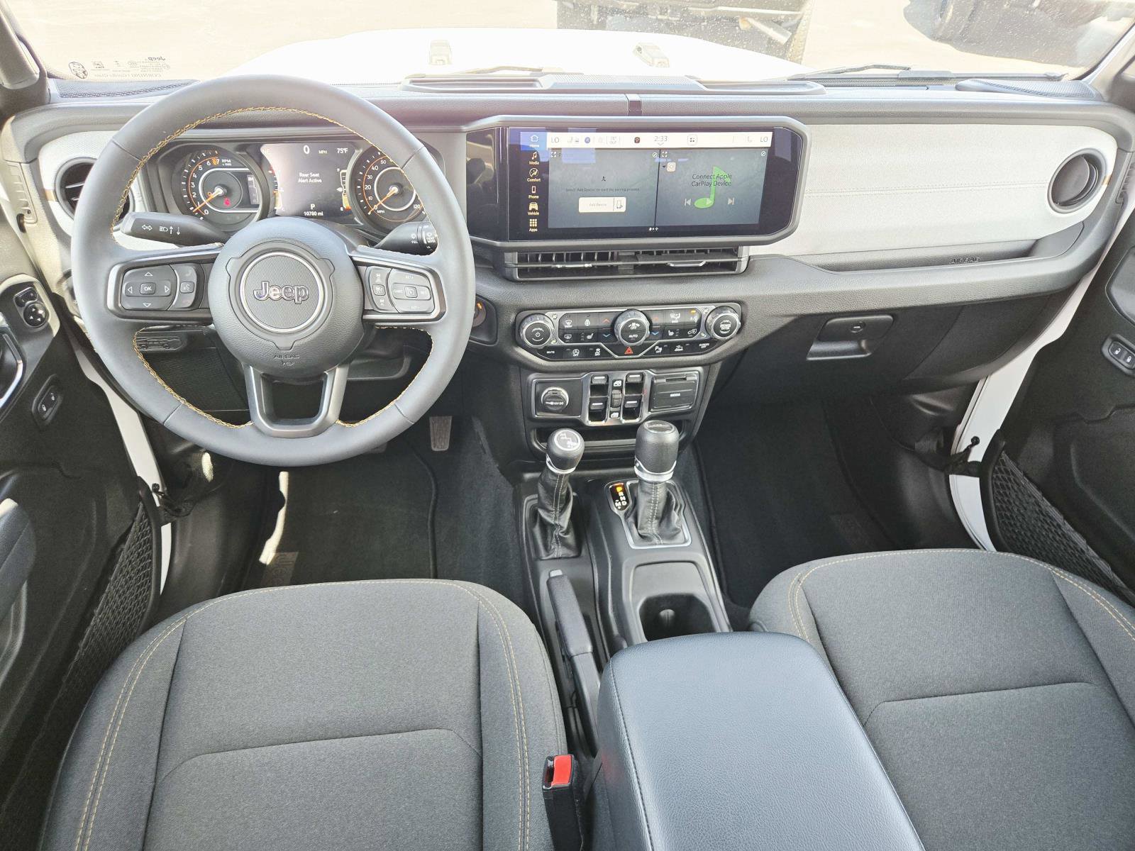 Used 2024 Jeep Gladiator Sport image 10