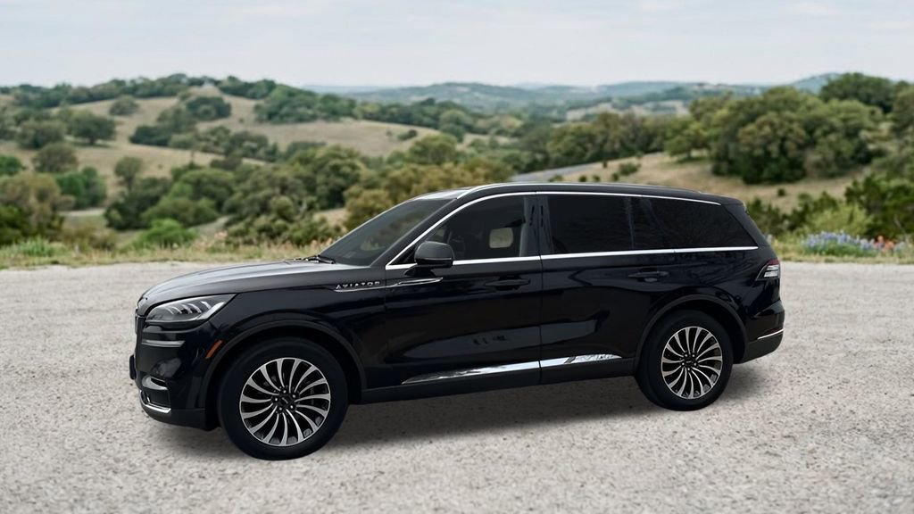 Used 2022 Lincoln Aviator Reserve w/ Elements Package Plus AWD/4WD image 4