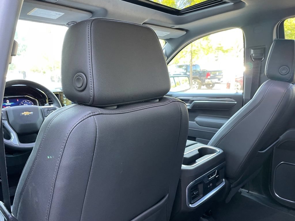 New 2026 Chevrolet Silverado 1500 LTZ w/ LTZ Premium Package AWD/4WD image 28