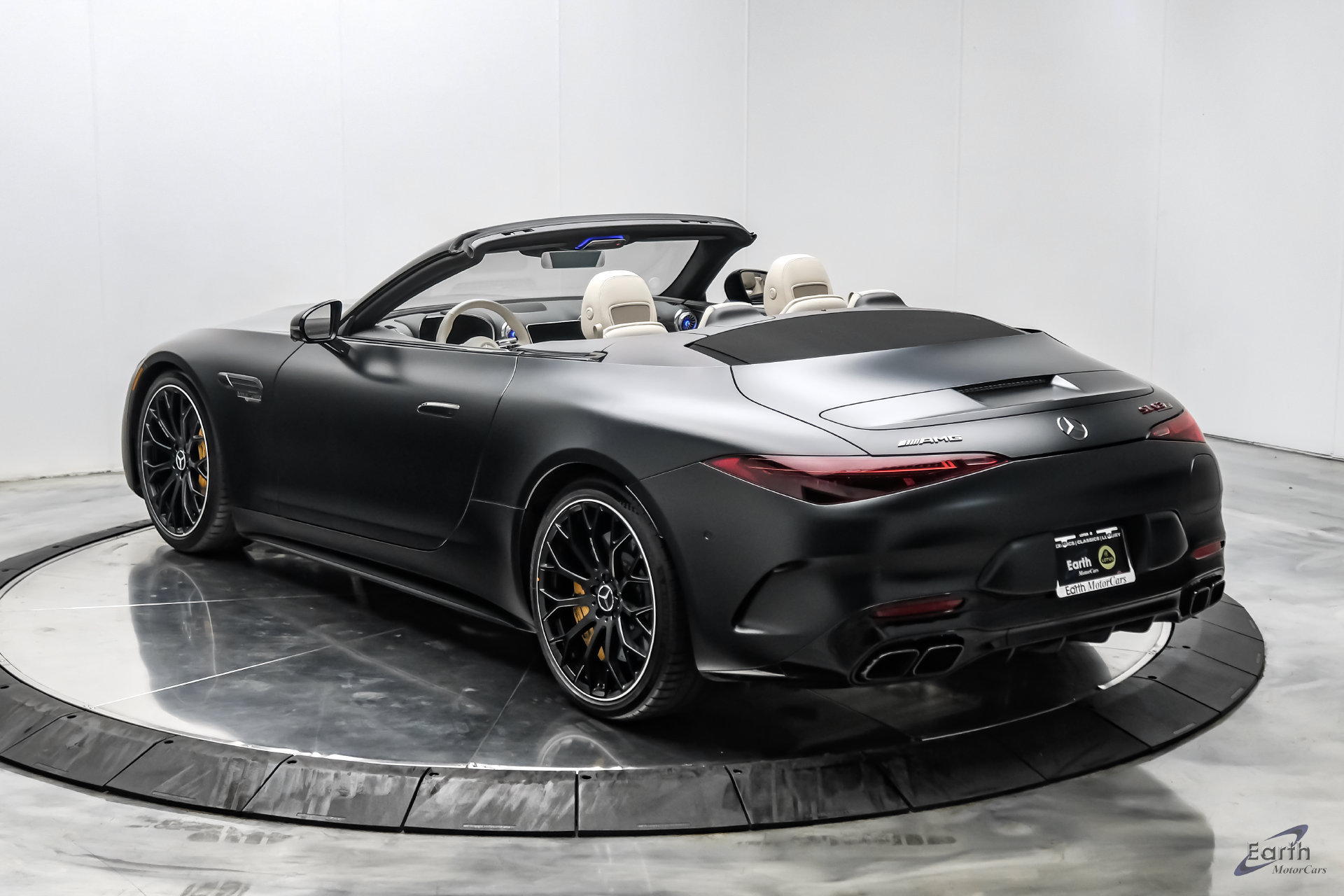 Used 2026 Mercedes-Benz SL 63 AMG S e Performance 4MATIC image 15