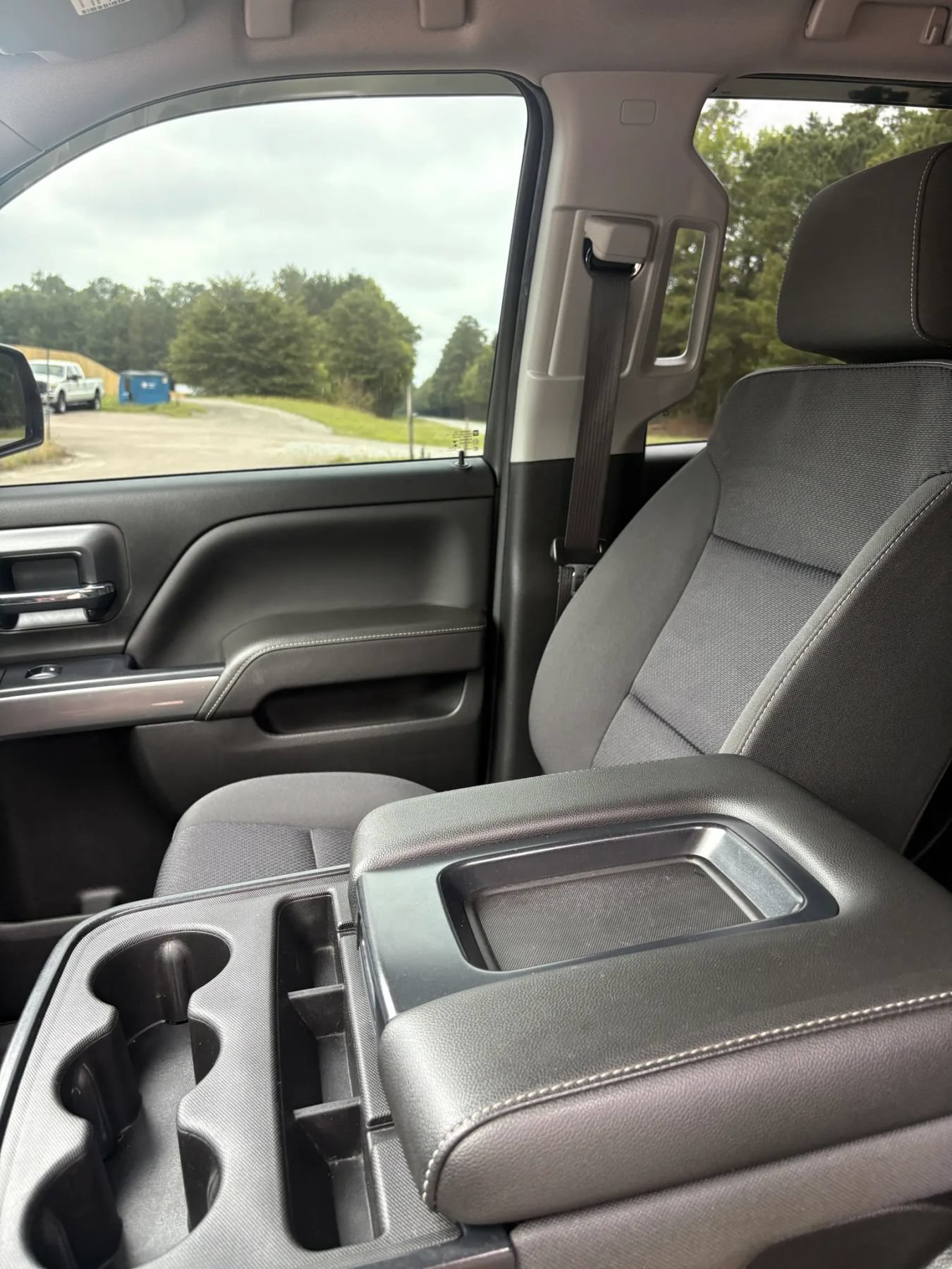 Used 2018 Chevrolet Silverado 1500 LT w/ All Star Edition AWD/4WD image 31