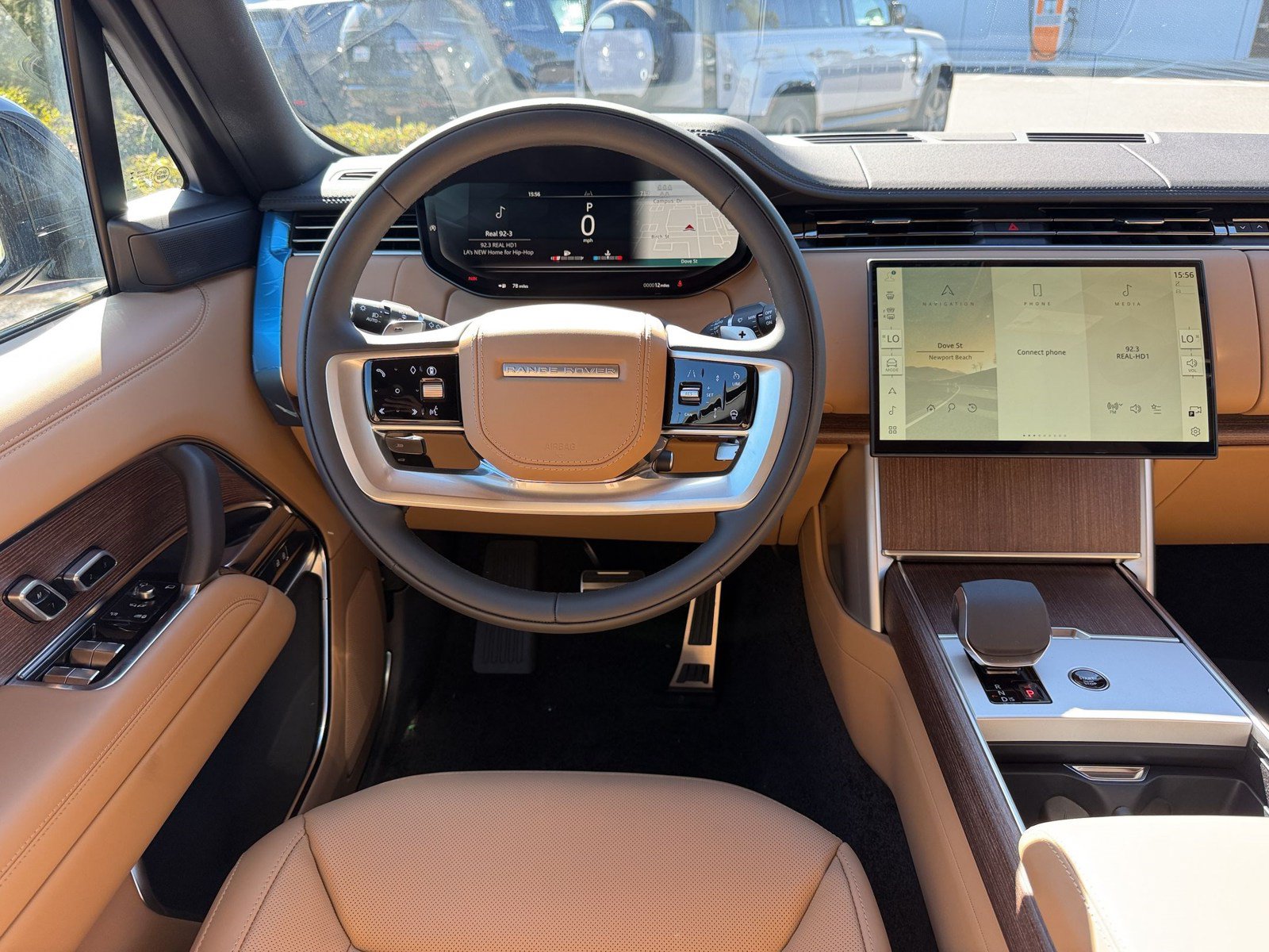 New 2026 Land Rover Range Rover Long Wheelbase SE AWD/4WD image 29