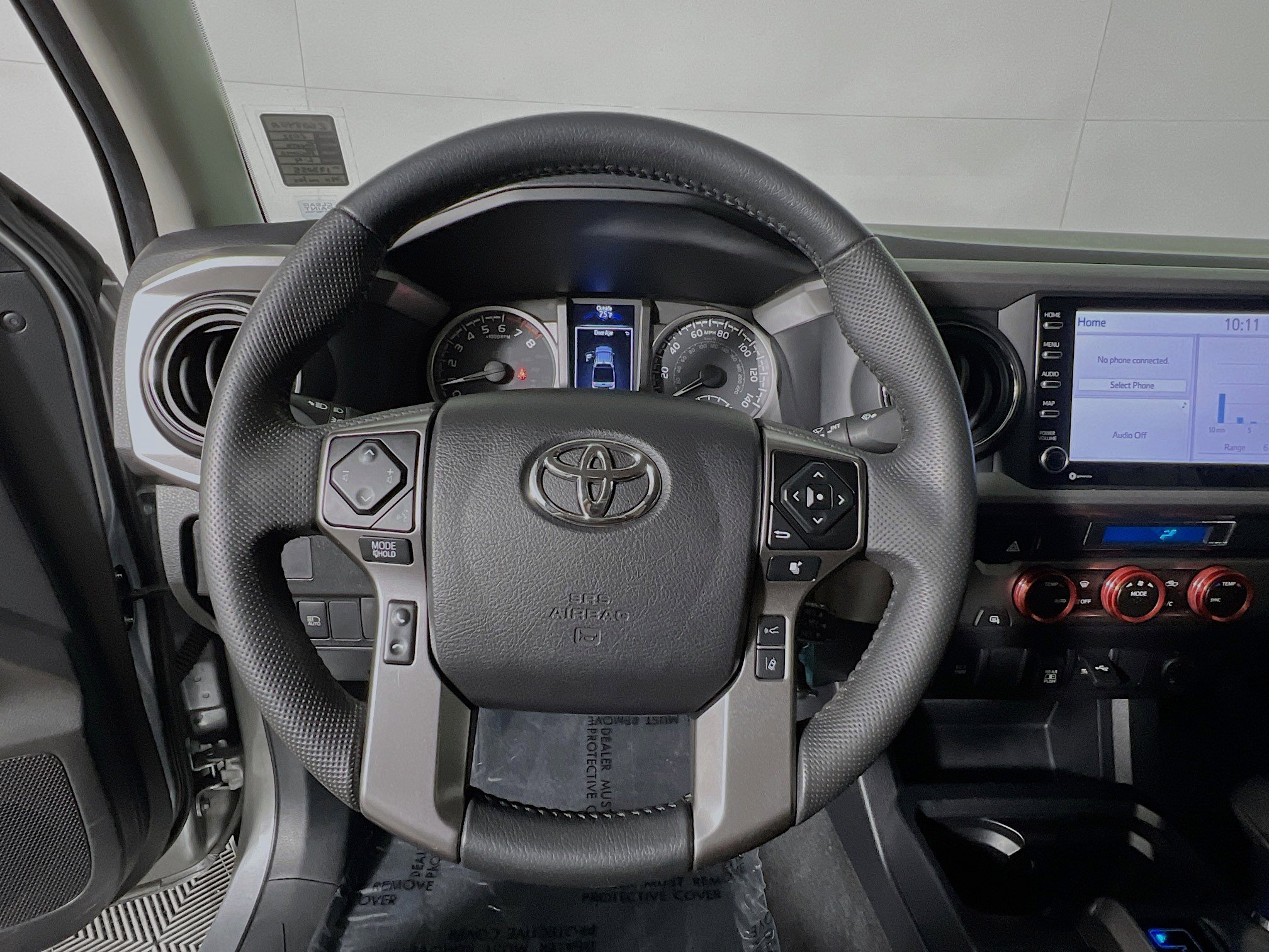 Used 2022 Toyota Tacoma SR5 w/ Technology Package RWD image 18