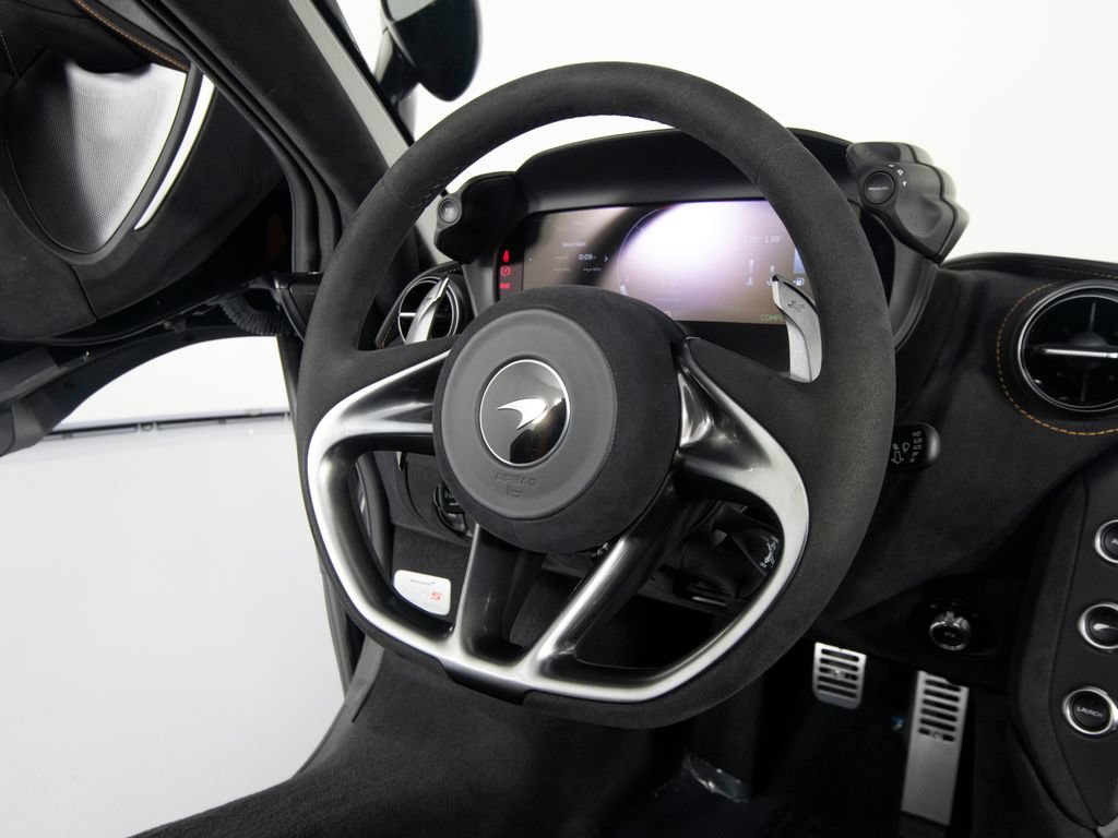 Used 2024 McLaren 750S Spider RWD image 29