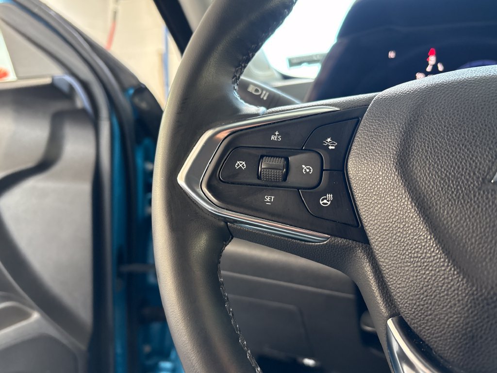 Used 2025 Chevrolet Trax LT w/ Driver Confidence Package FWD image 51