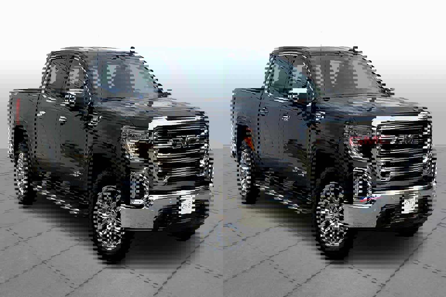 Used 2020 GMC Sierra 1500 SLT image 2