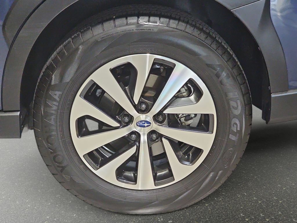 Used 2024 Subaru Outback Premium AWD/4WD image 34