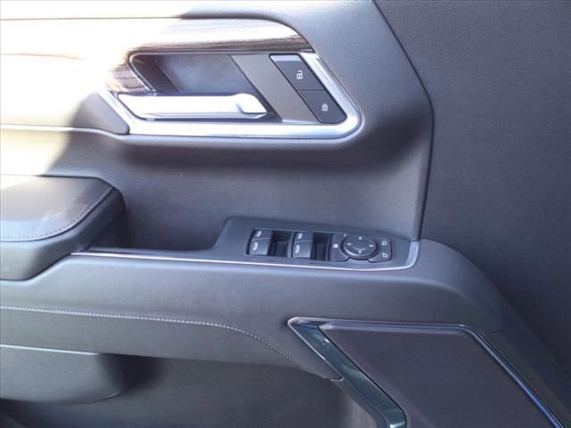 Used 2024 Chevrolet Silverado 1500 RST image 17