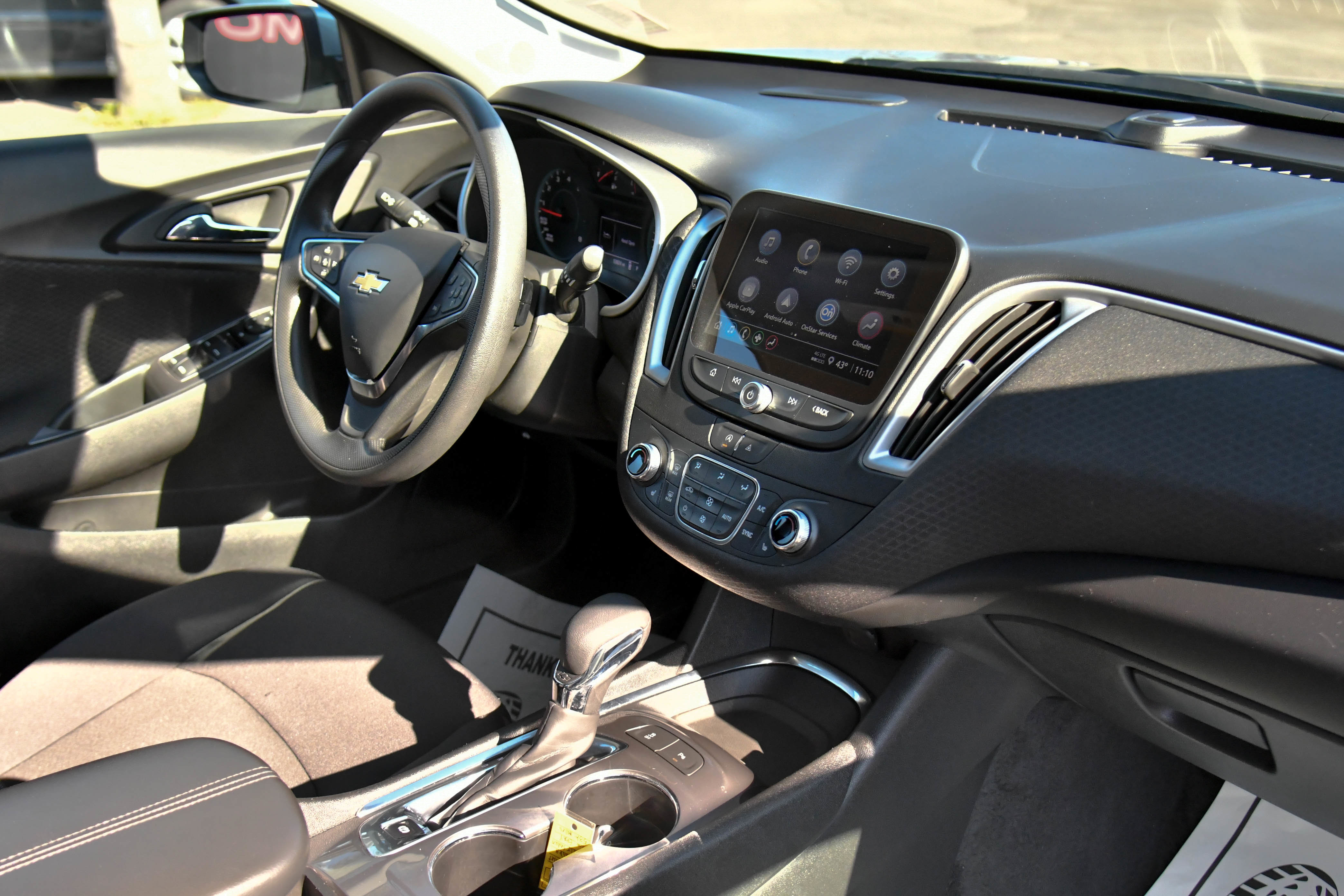 Used 2024 Chevrolet Malibu LT image 40