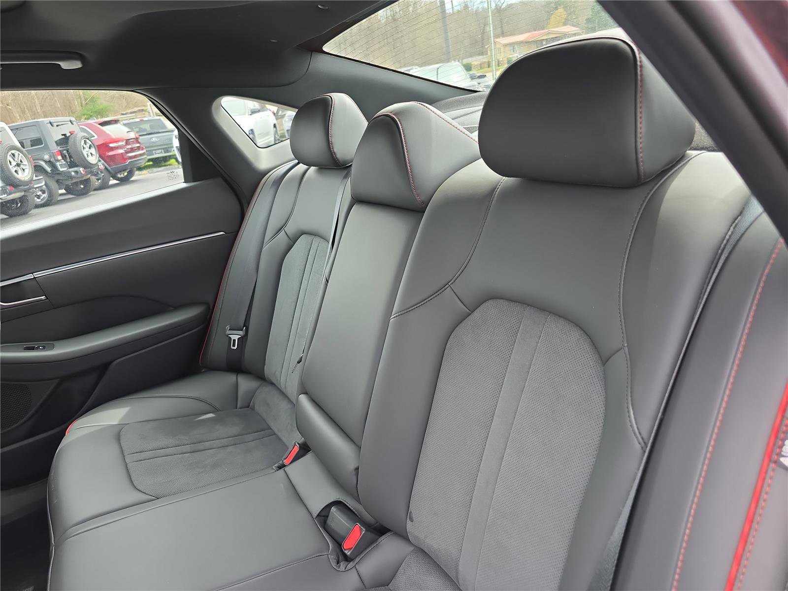 Used 2021 Hyundai Sonata SEL Plus w/ Tech Package image 14