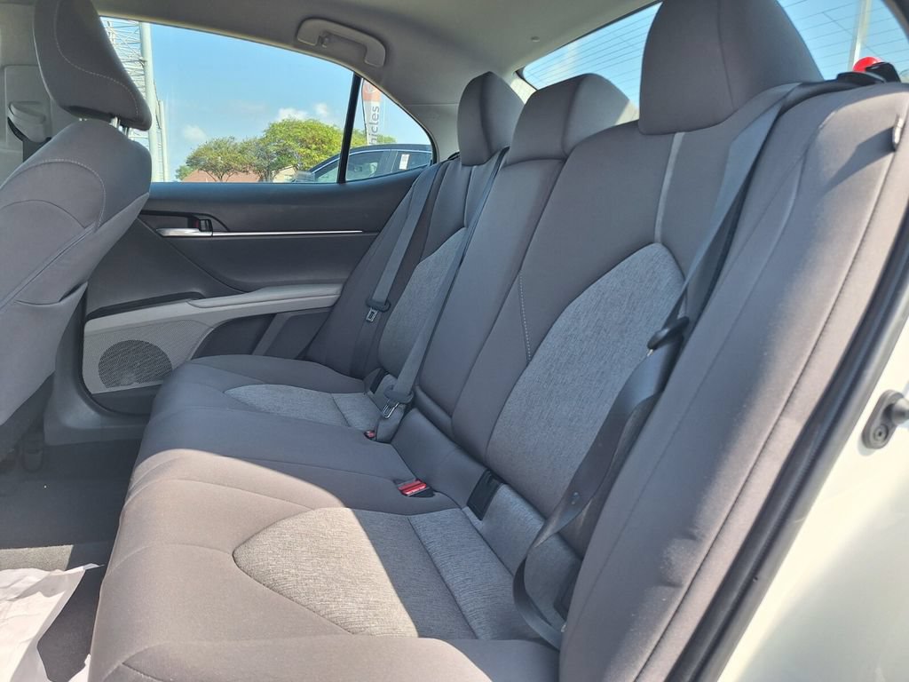 Used 2024 Toyota Camry LE FWD image 22