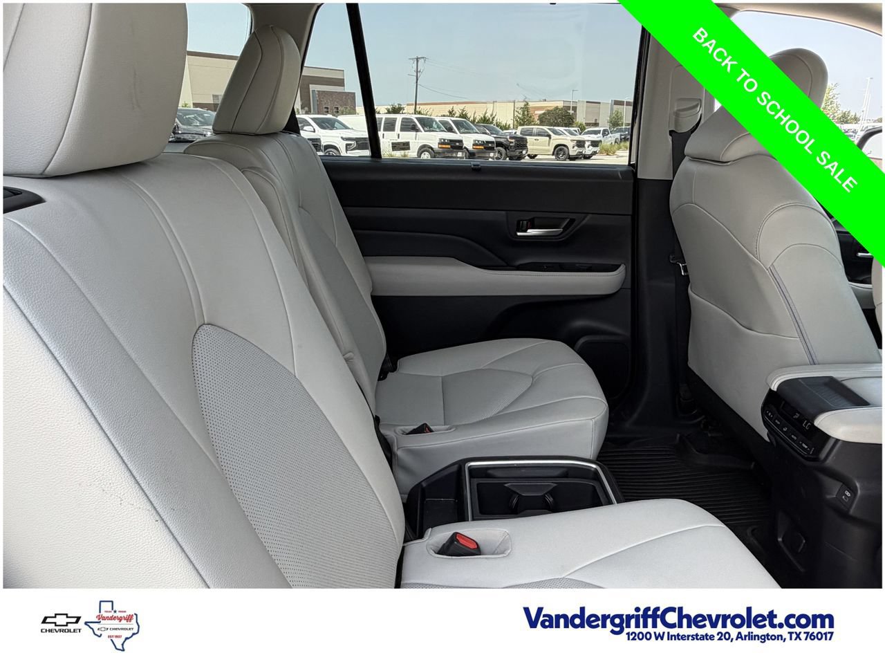 Used 2025 Toyota Grand Highlander FWD image 27