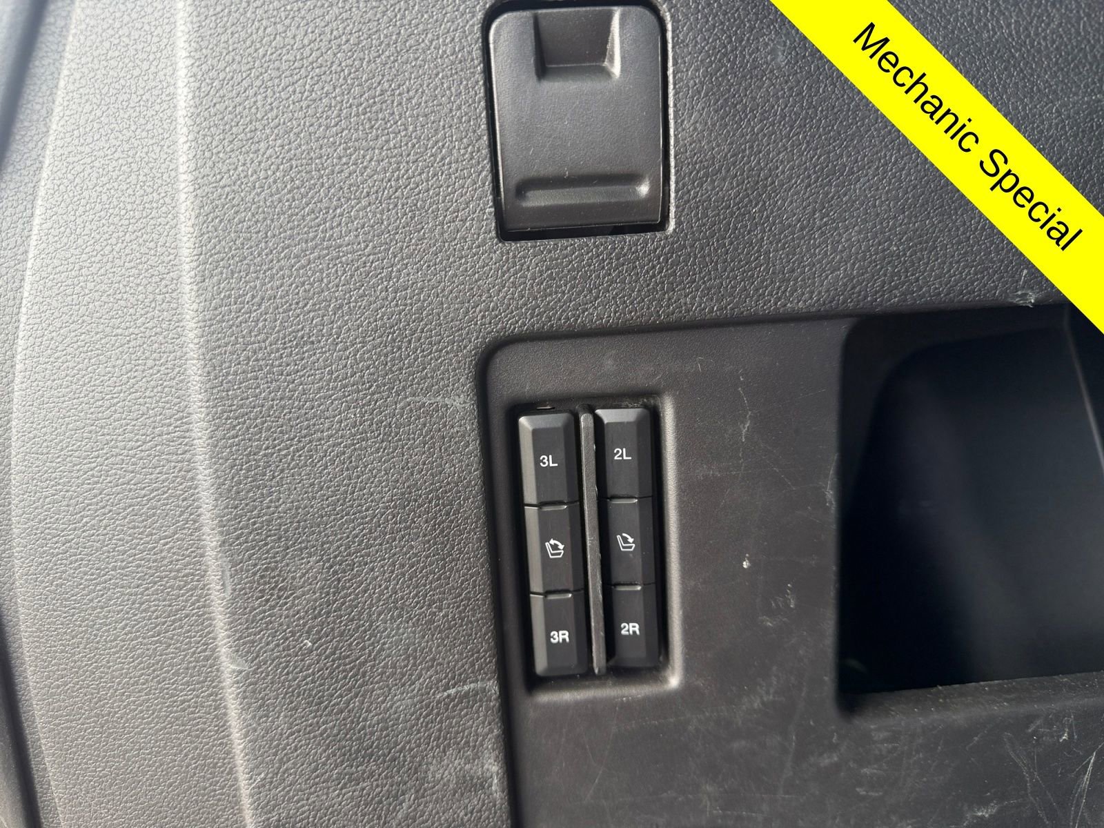Used 2018 Ford Expedition Max Limited w/ Equipment Group 301A AWD/4WD image 19