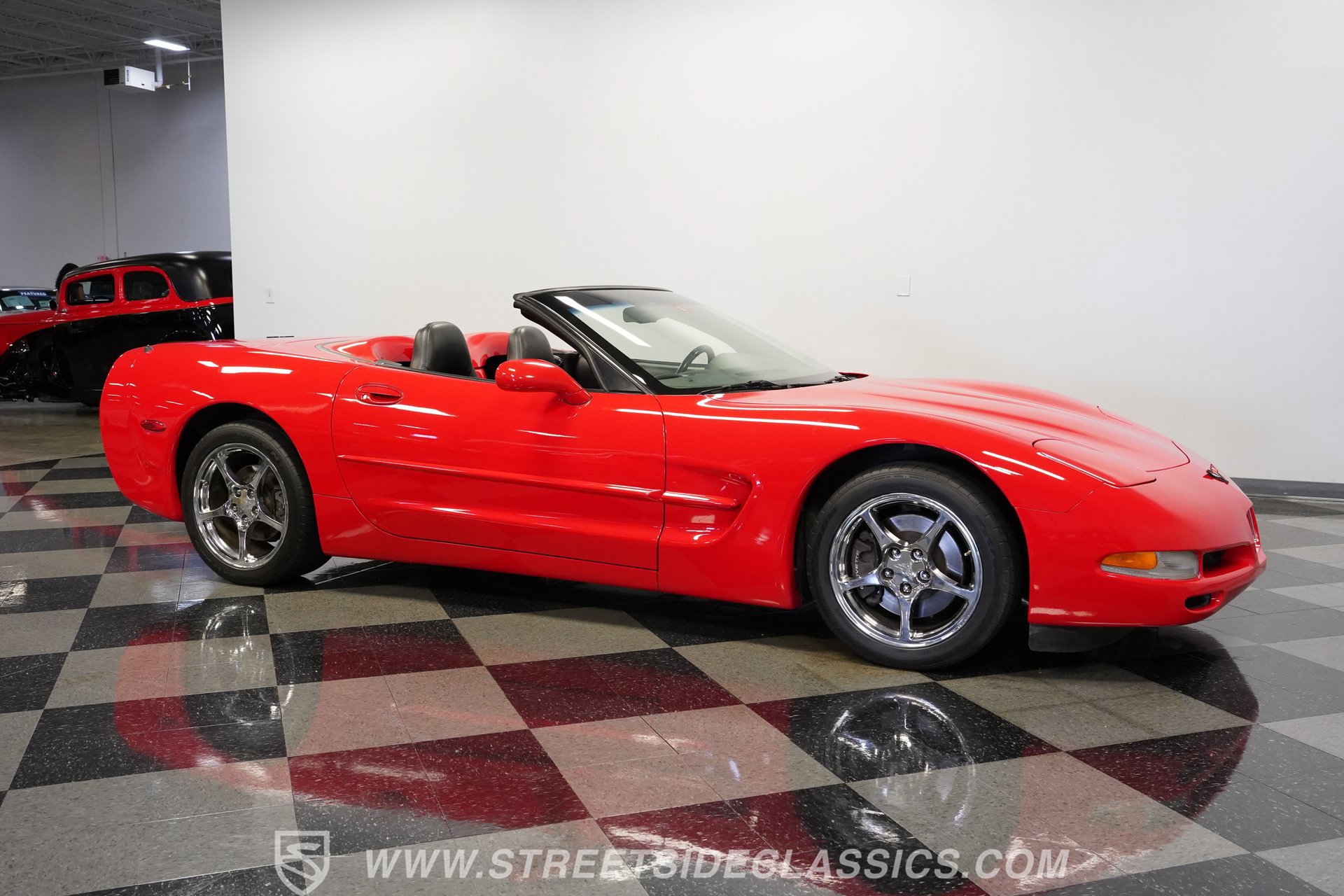 Used 1999 Chevrolet Corvette Convertible w/ Memory Pkg RWD image 16