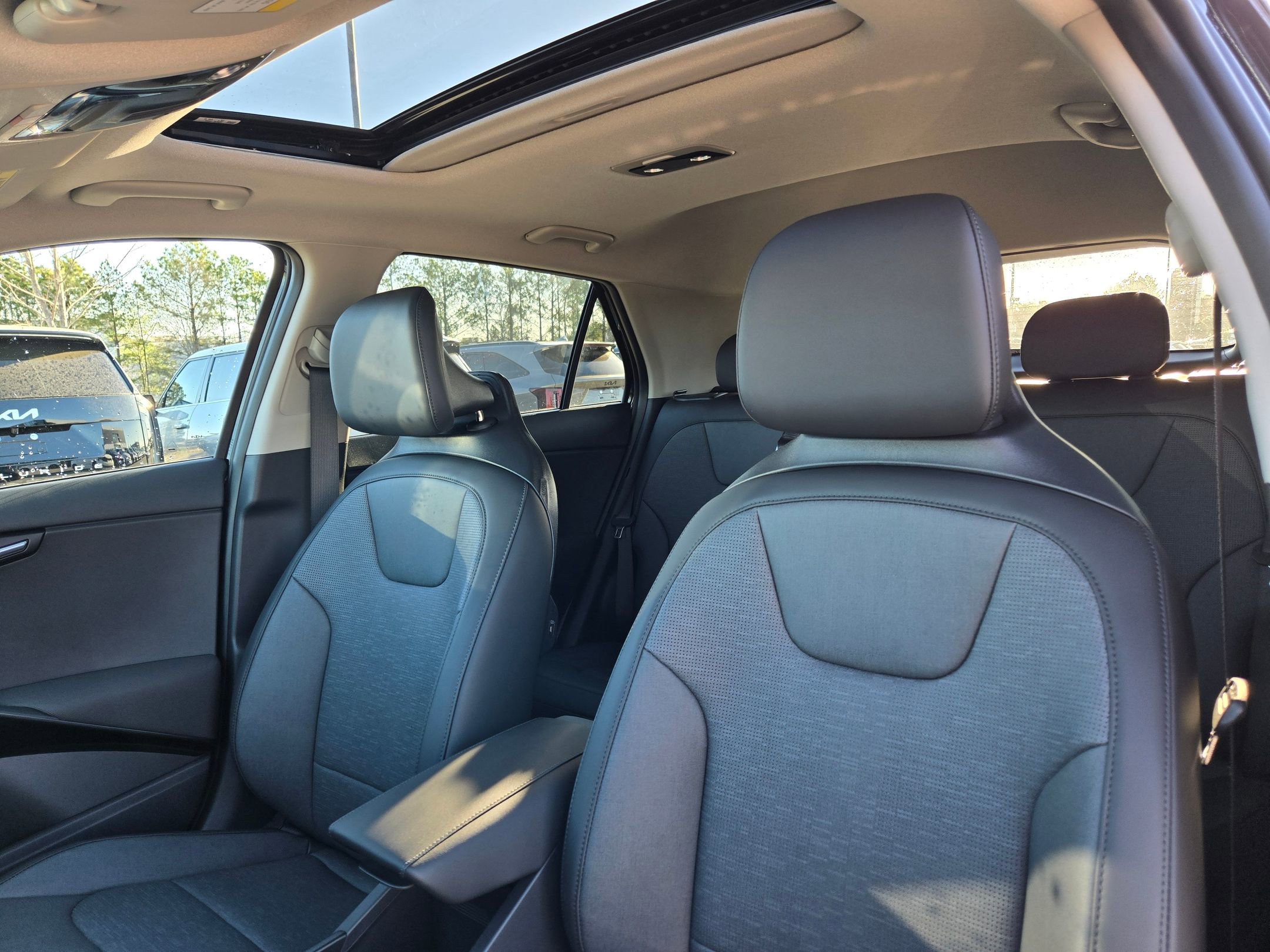 New 2026 Kia Niro SX Touring image 23