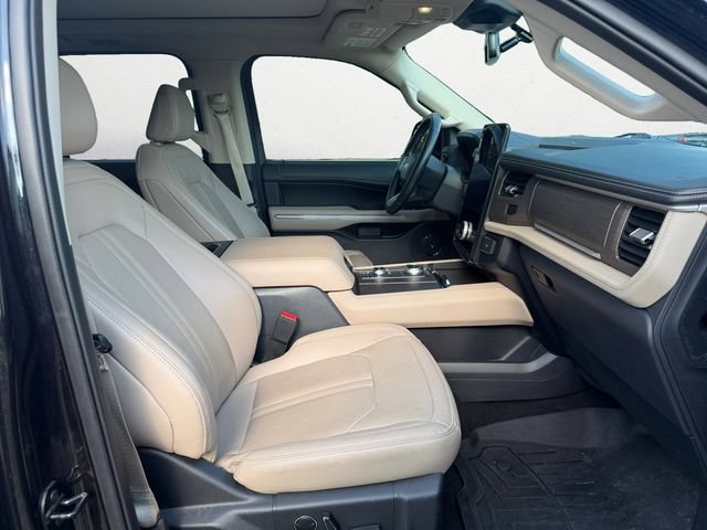 Used 2023 Ford Expedition Limited AWD/4WD image 15