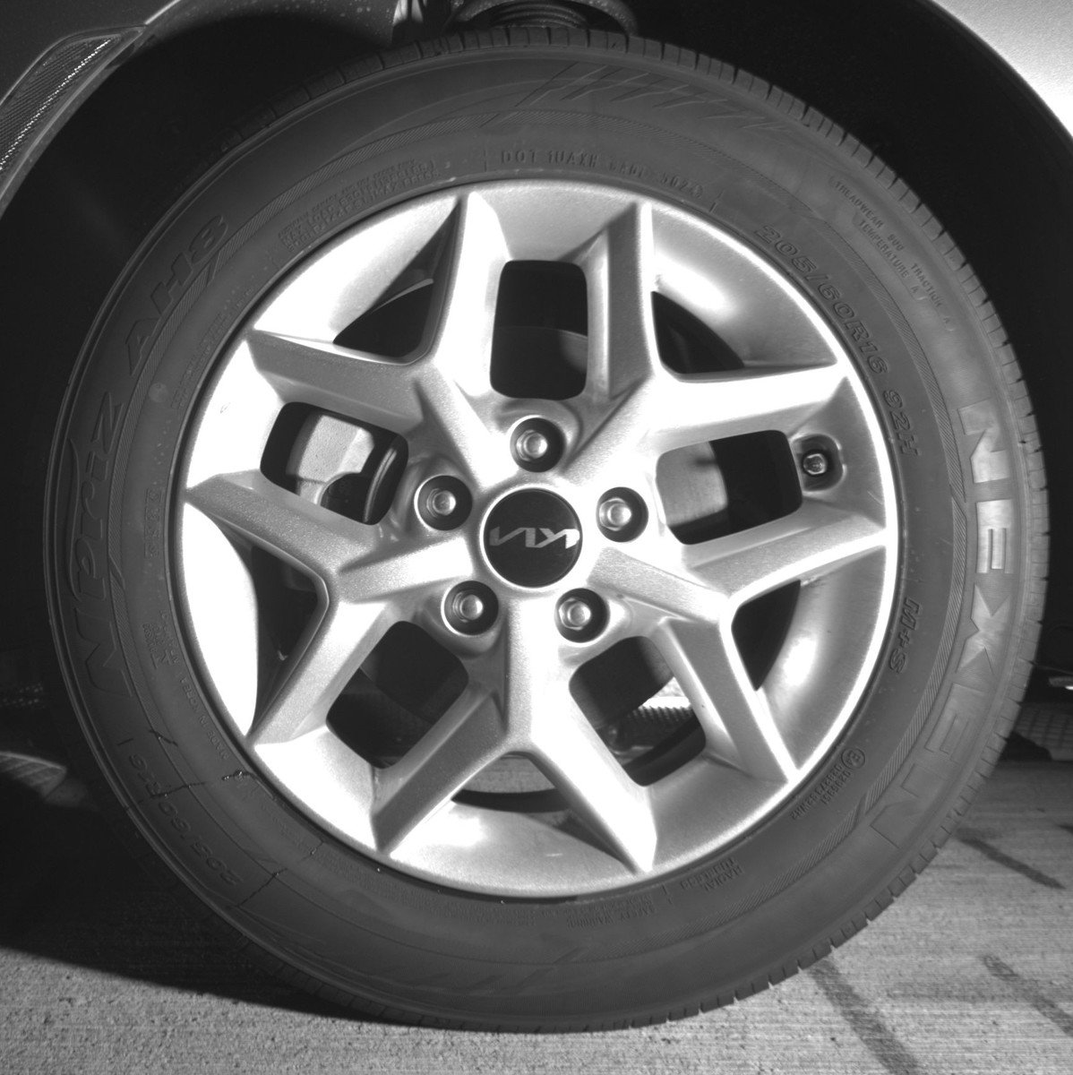 Used 2025 Kia Soul LX w/ LX Technology Package image 12