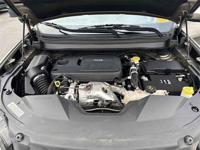 Used 2021 Jeep Cherokee Latitude Lux w/ Comfort/Convenience Group image 29