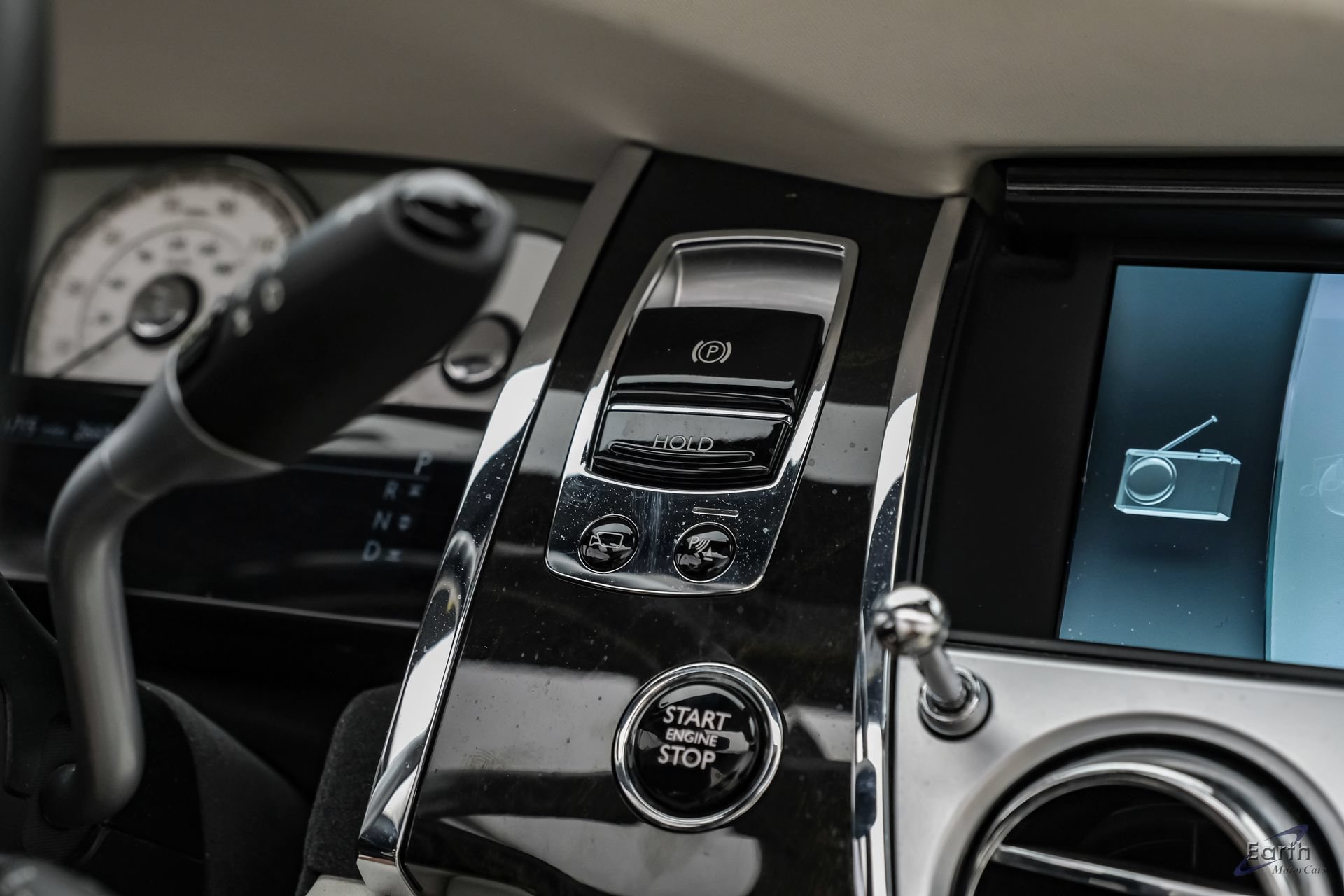 Used 2017 Rolls-Royce Dawn RWD image 84