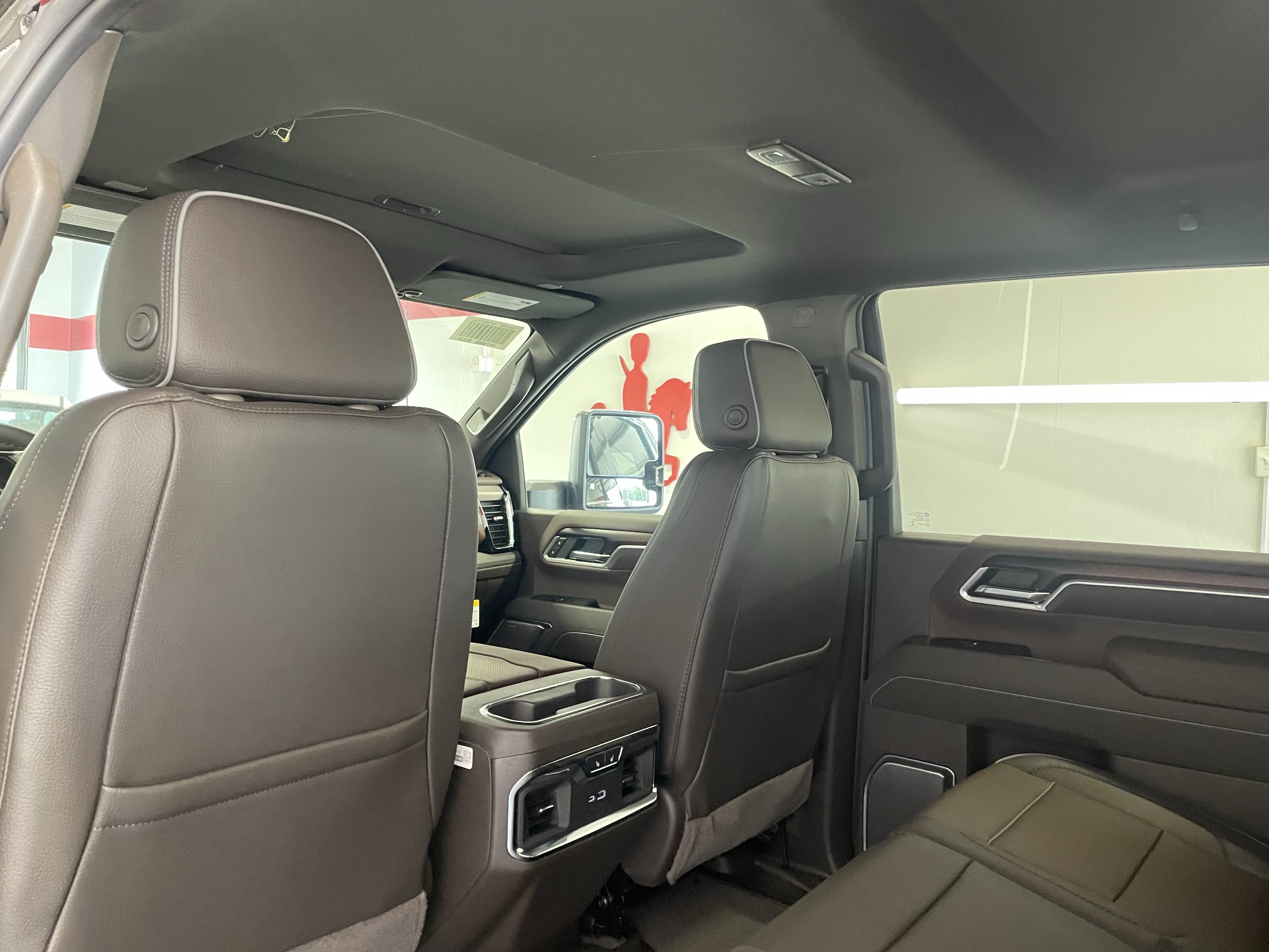 New 2026 GMC Sierra 2500 Denali w/ Denali Reserve Package AWD/4WD image 11