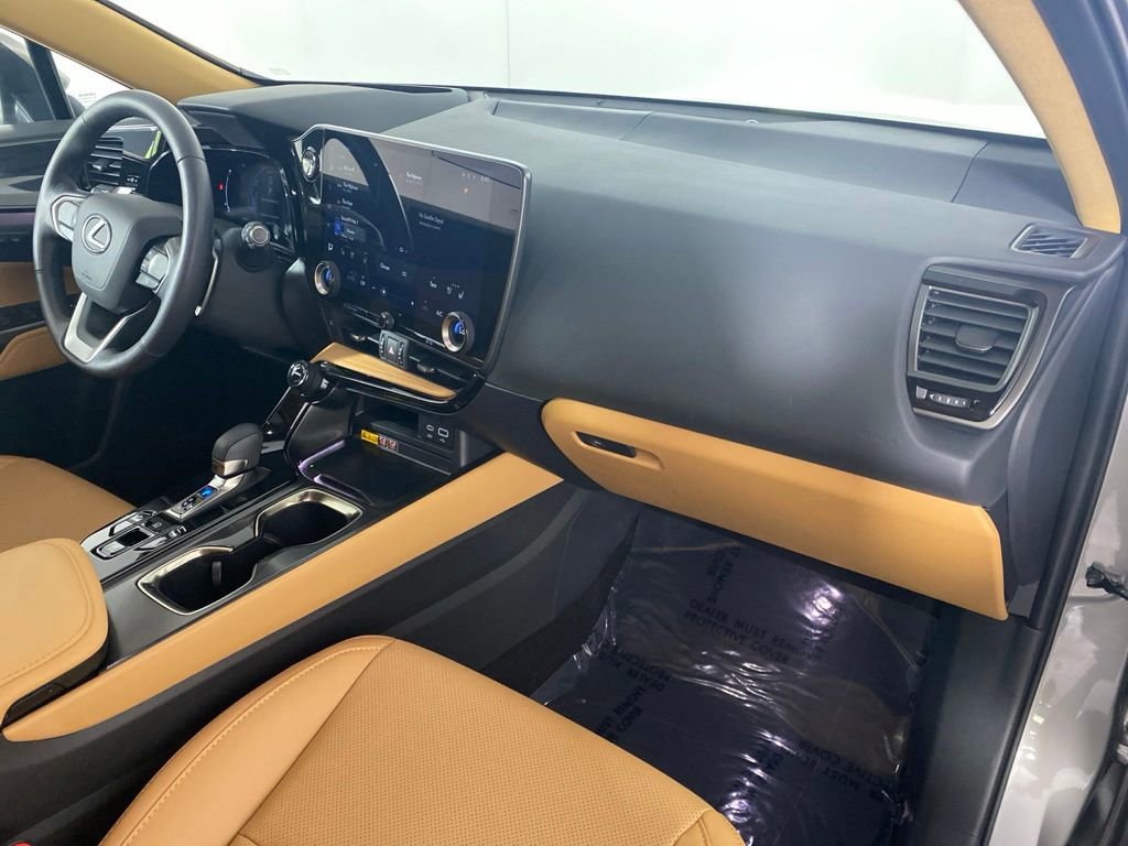 Used 2025 Lexus NX 350h AWD w/ Accessory Package (2T) image 34
