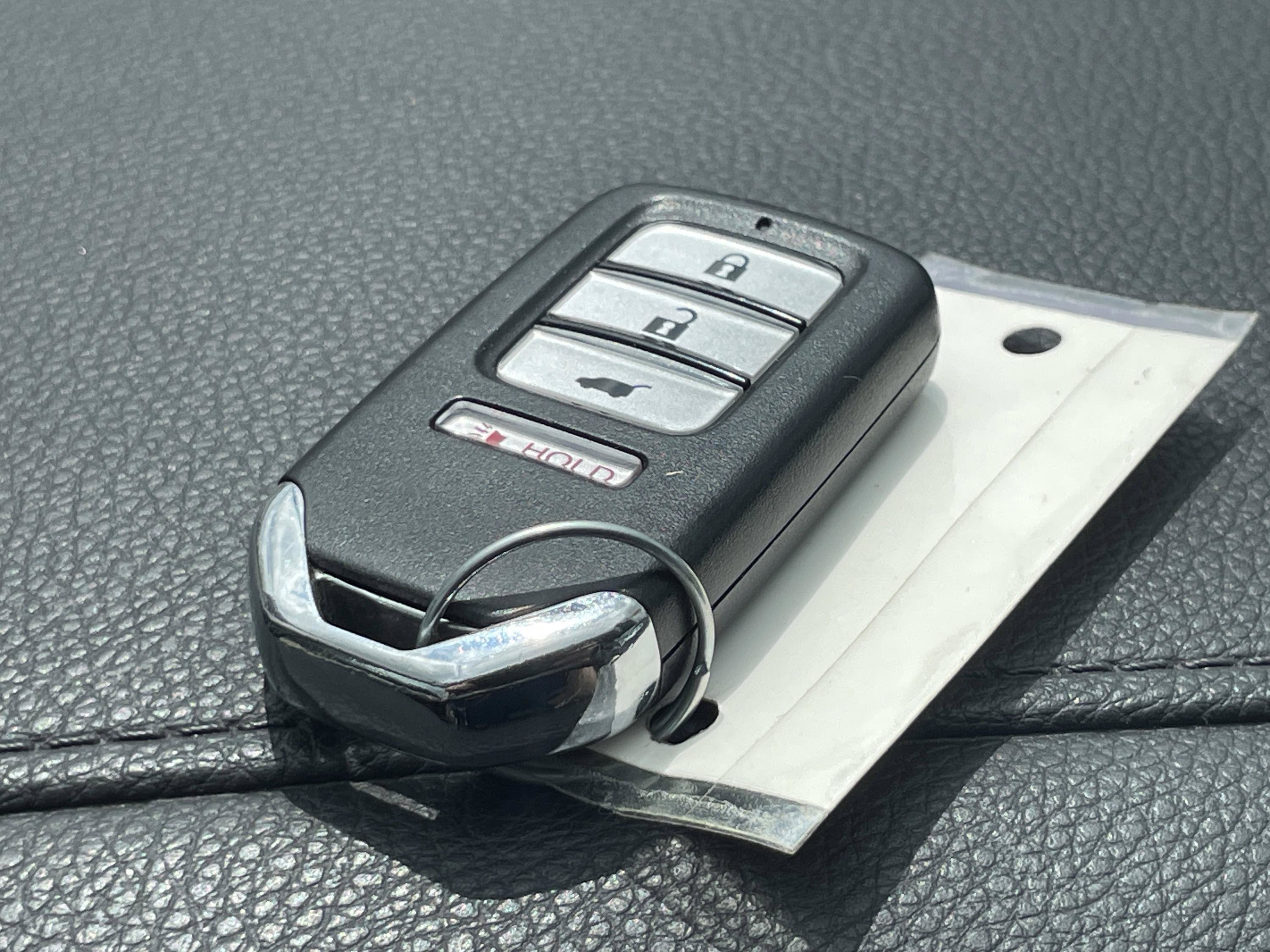 Used 2018 Honda Pilot LX image 24