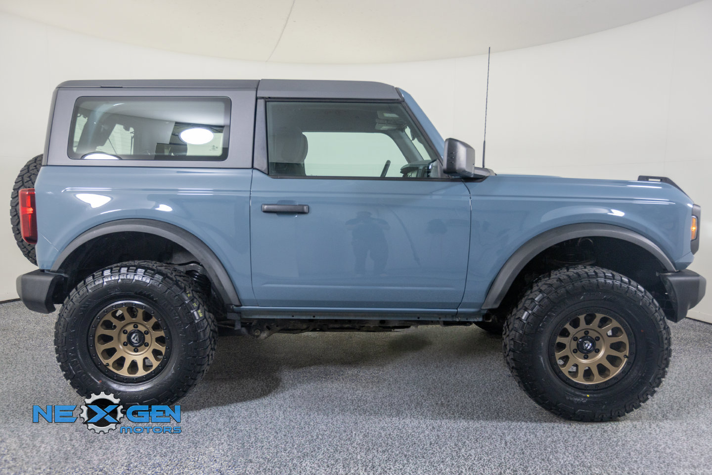 Used 2022 Ford Bronco 2-Door AWD/4WD image 38