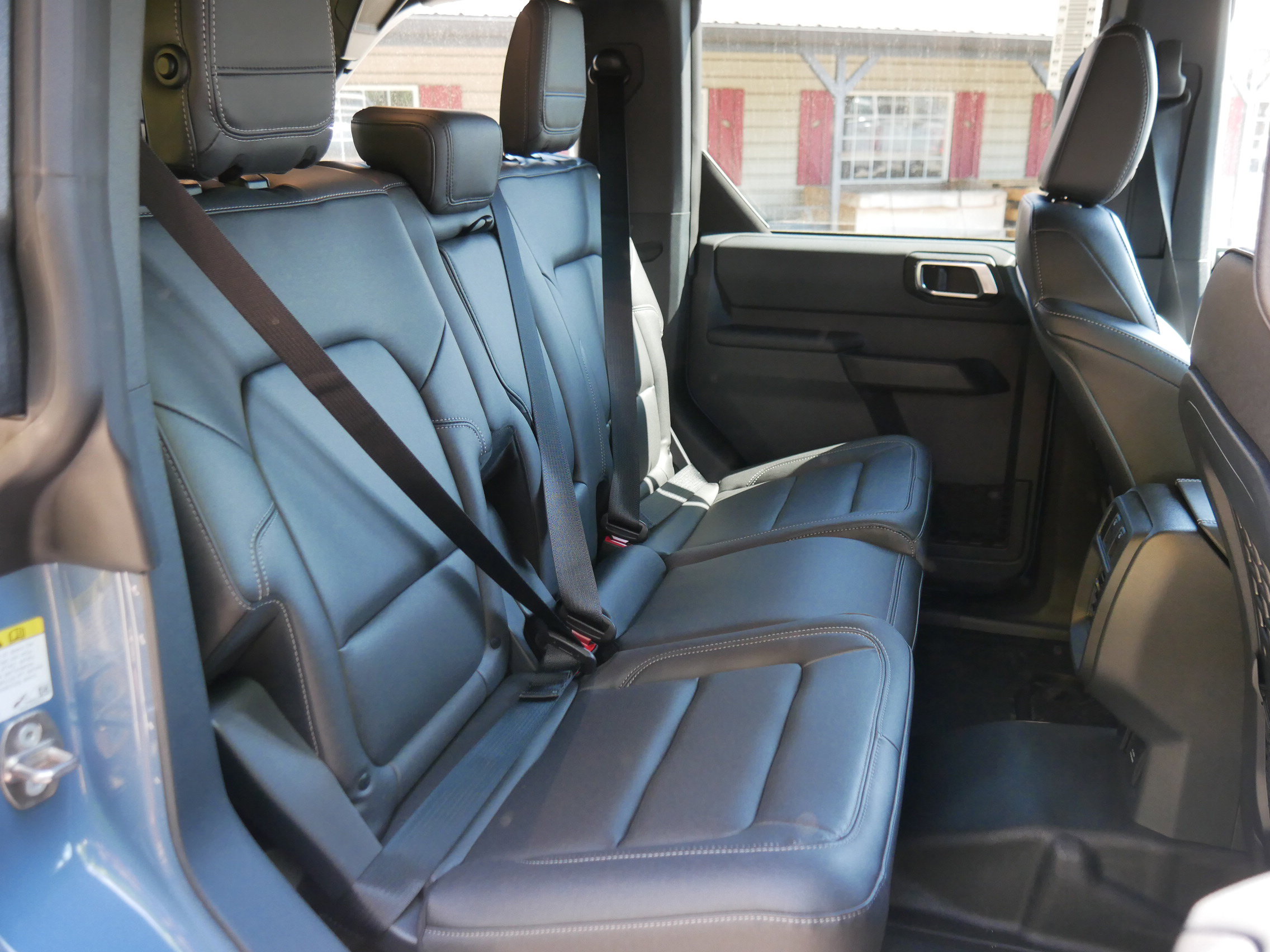 New 2025 Ford Bronco Big Bend w/ Black Diamond Package AWD/4WD image 30