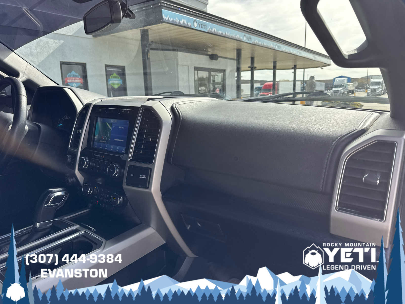 Used 2020 Ford F150 Lariat AWD/4WD image 14