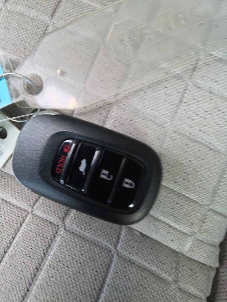Certified 2025 Honda HR-V LX image 31