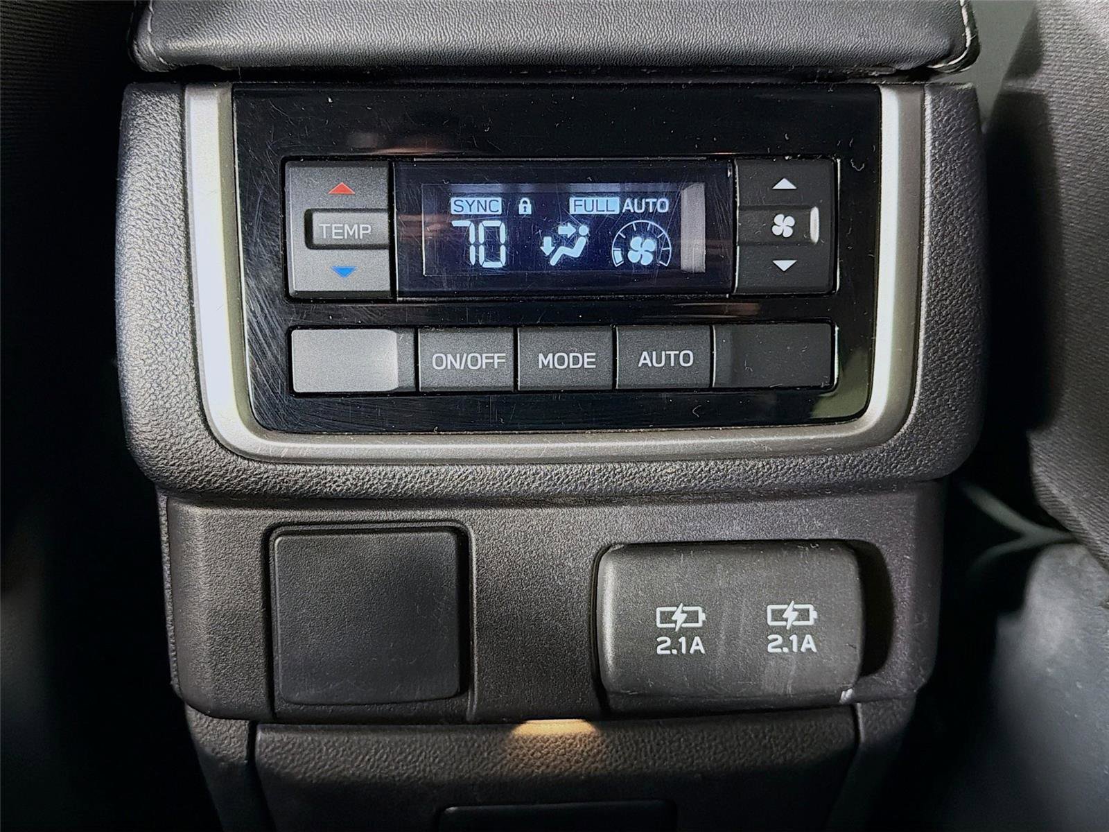 Used 2022 Subaru Ascent Premium w/ Convenience Package image 24