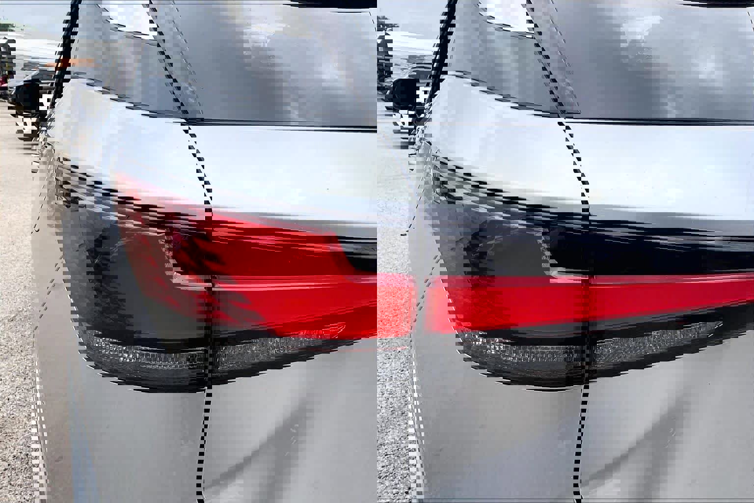 Used 2026 Lexus RX 350 Premium w/ Accessory Package (Z1) image 28