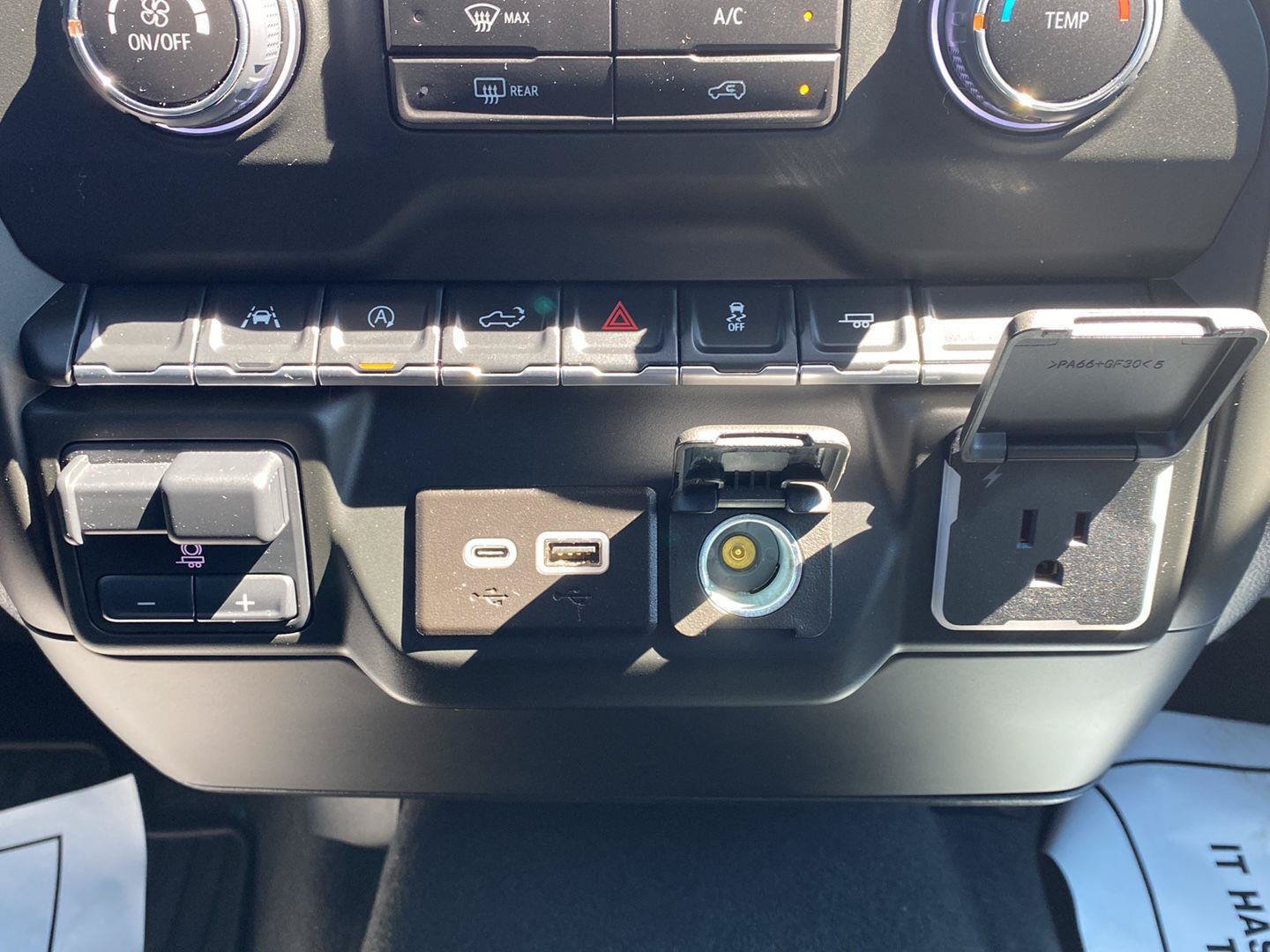 Used 2024 Chevrolet Silverado 1500 Custom RWD image 24