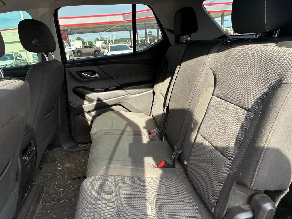 Used 2020 Chevrolet Traverse LS w/ LPO, Floor Liner Package FWD image 13