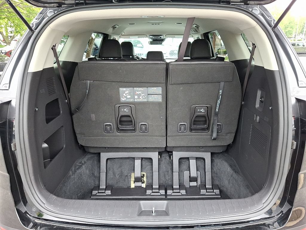 Used 2024 Kia Carnival LX FWD image 30