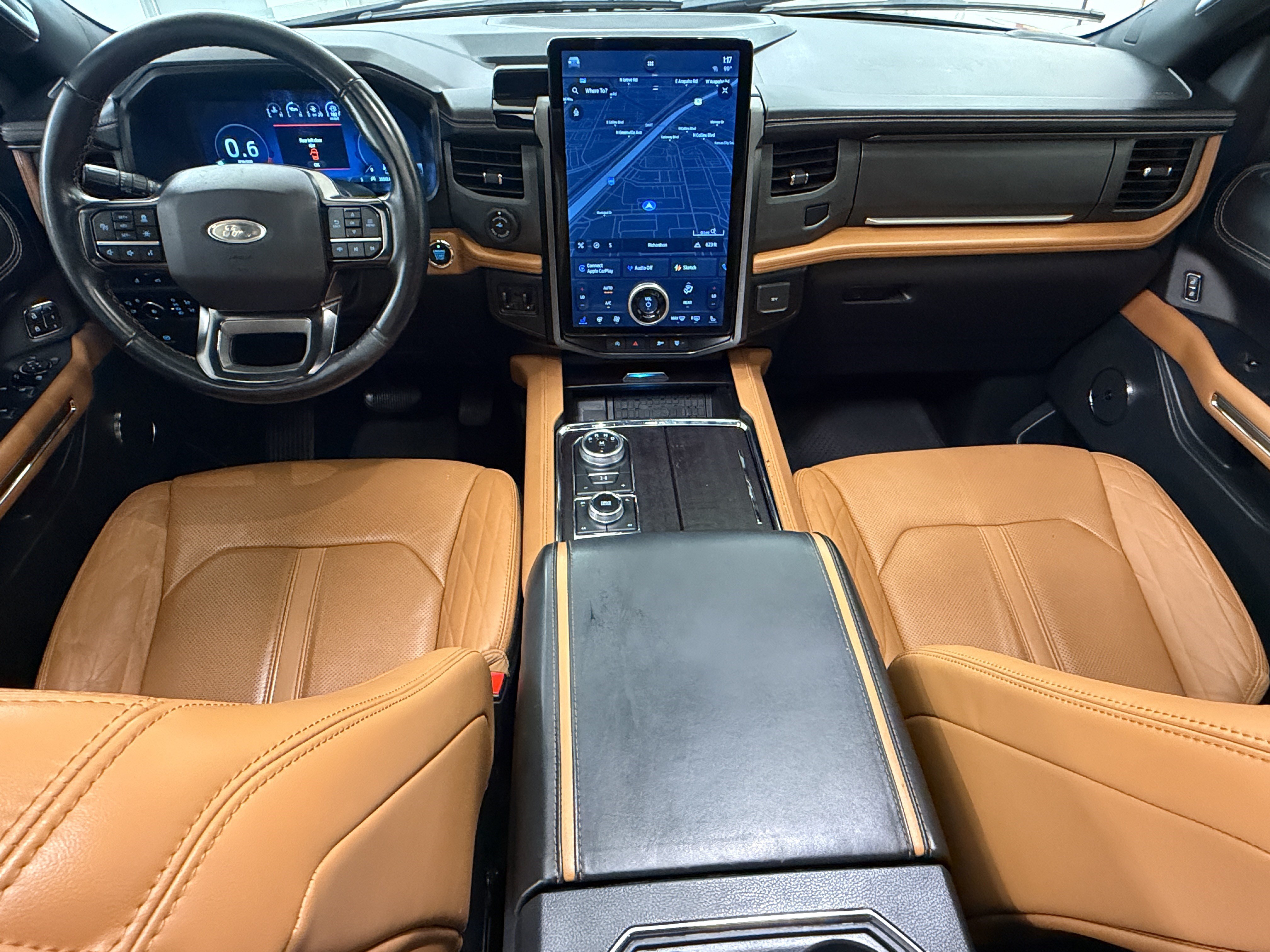 Used 2023 Ford Expedition Platinum AWD/4WD image 18