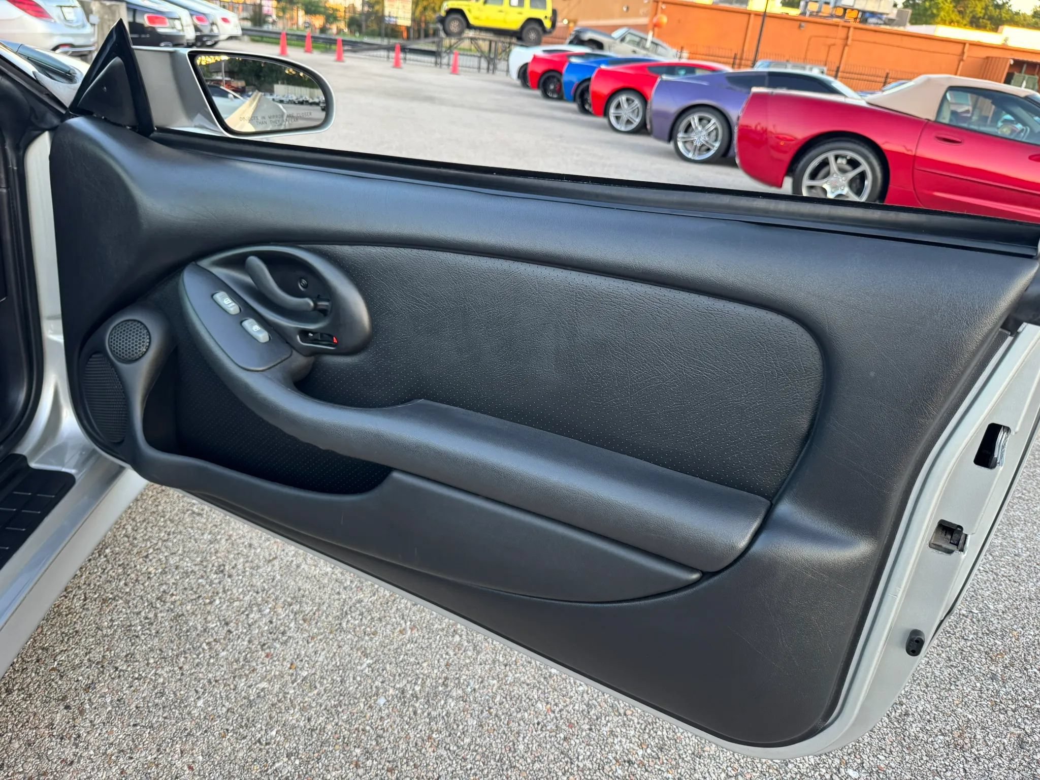 Used 2000 Pontiac Firebird Trans Am RWD image 22
