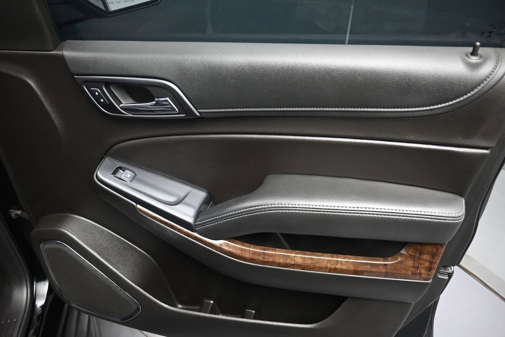 Used 2019 Chevrolet Tahoe LS w/ Skid Plate Package AWD/4WD image 27