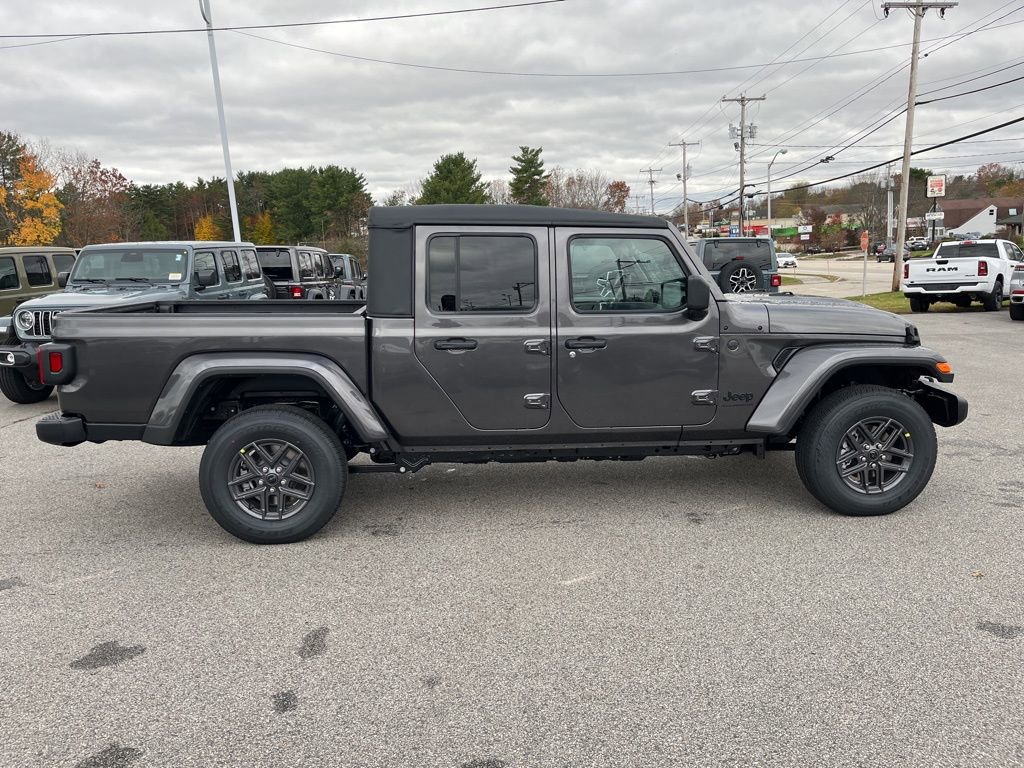 New 2026 Jeep Gladiator Sport image 8