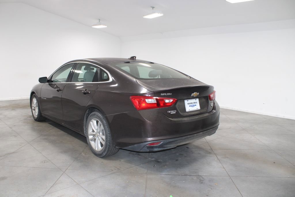 Used 2016 Chevrolet Malibu LT image 7