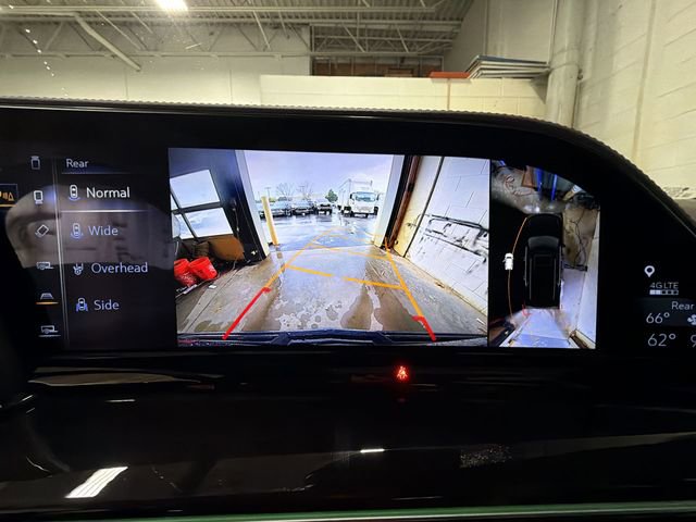 Certified 2022 Cadillac Escalade ESV Premium Luxury Platinum w/ Heavy-Duty Trailer Package AWD/4WD image 17