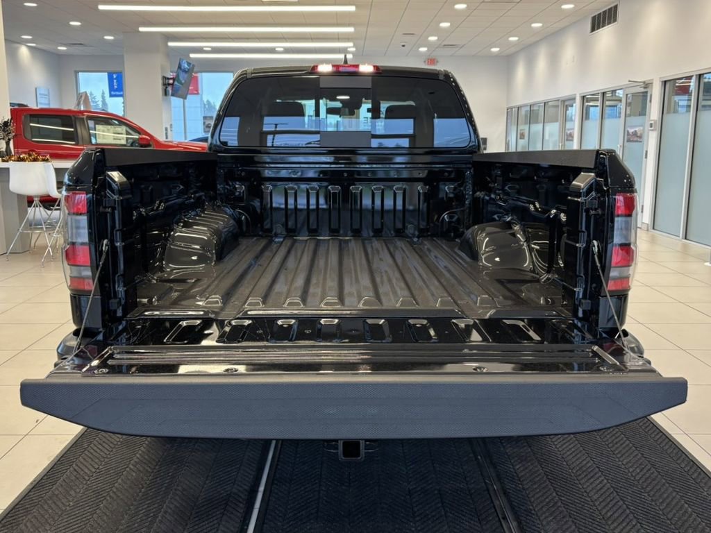 New 2026 Nissan Frontier S w/ Tow Package AWD/4WD image 9