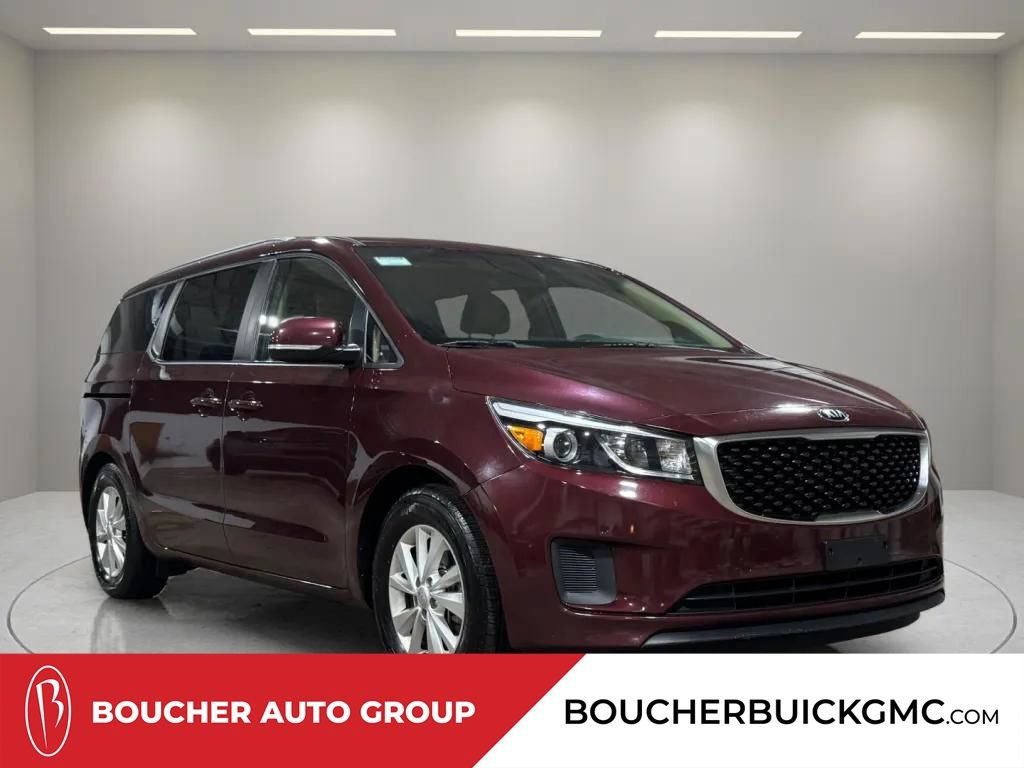 Used 2017 Kia Sedona LX w/ LX Essentials Premium Package