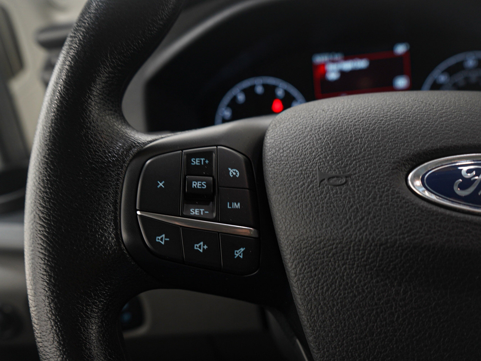 Used 2024 Ford Transit 350 XLT image 21