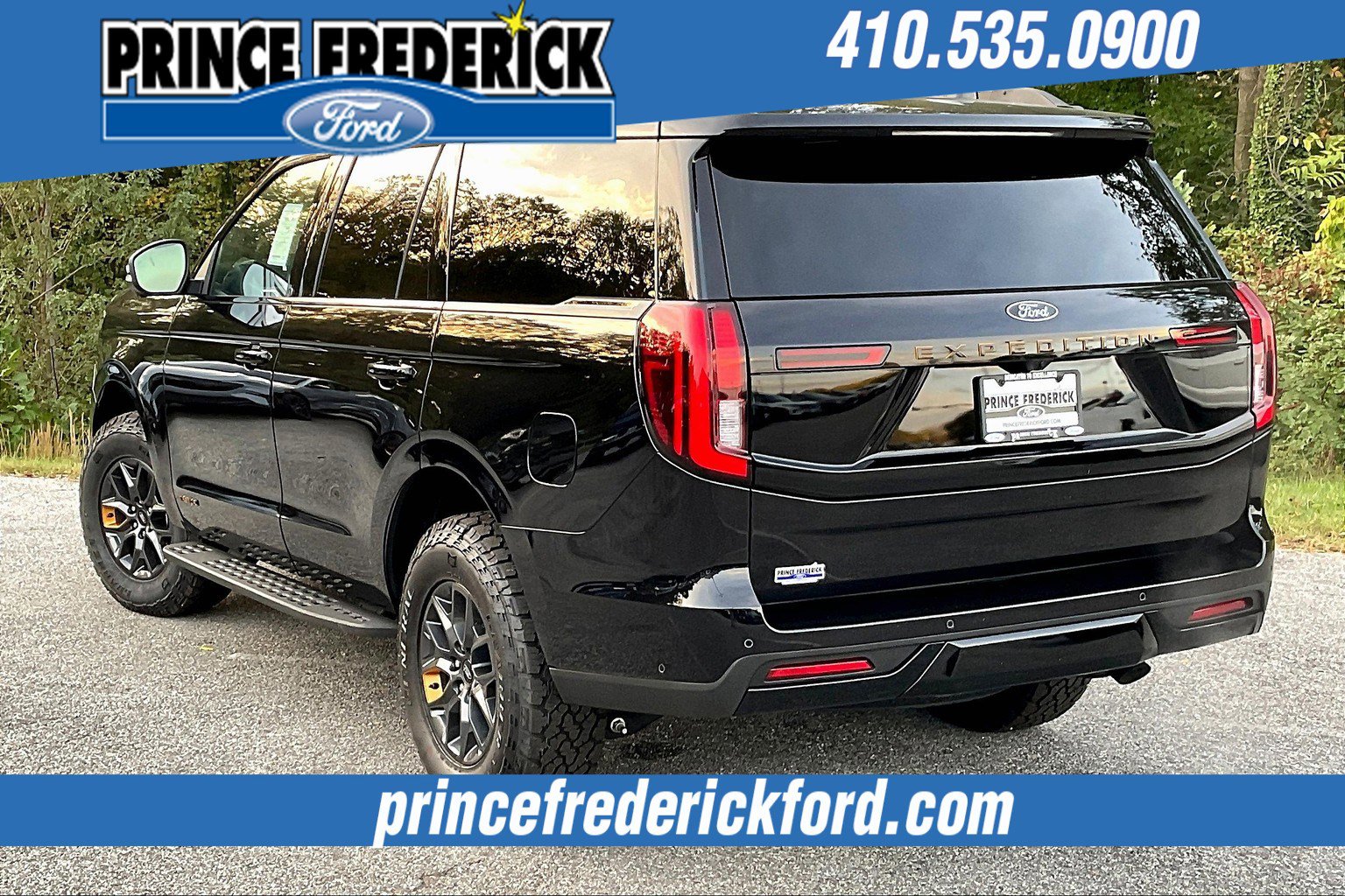 New 2025 Ford Expedition Tremor image 3