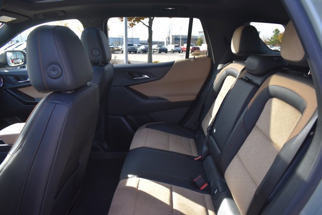 New 2026 Chevrolet Equinox ACTIV w/ Safety and Technology Package image 16