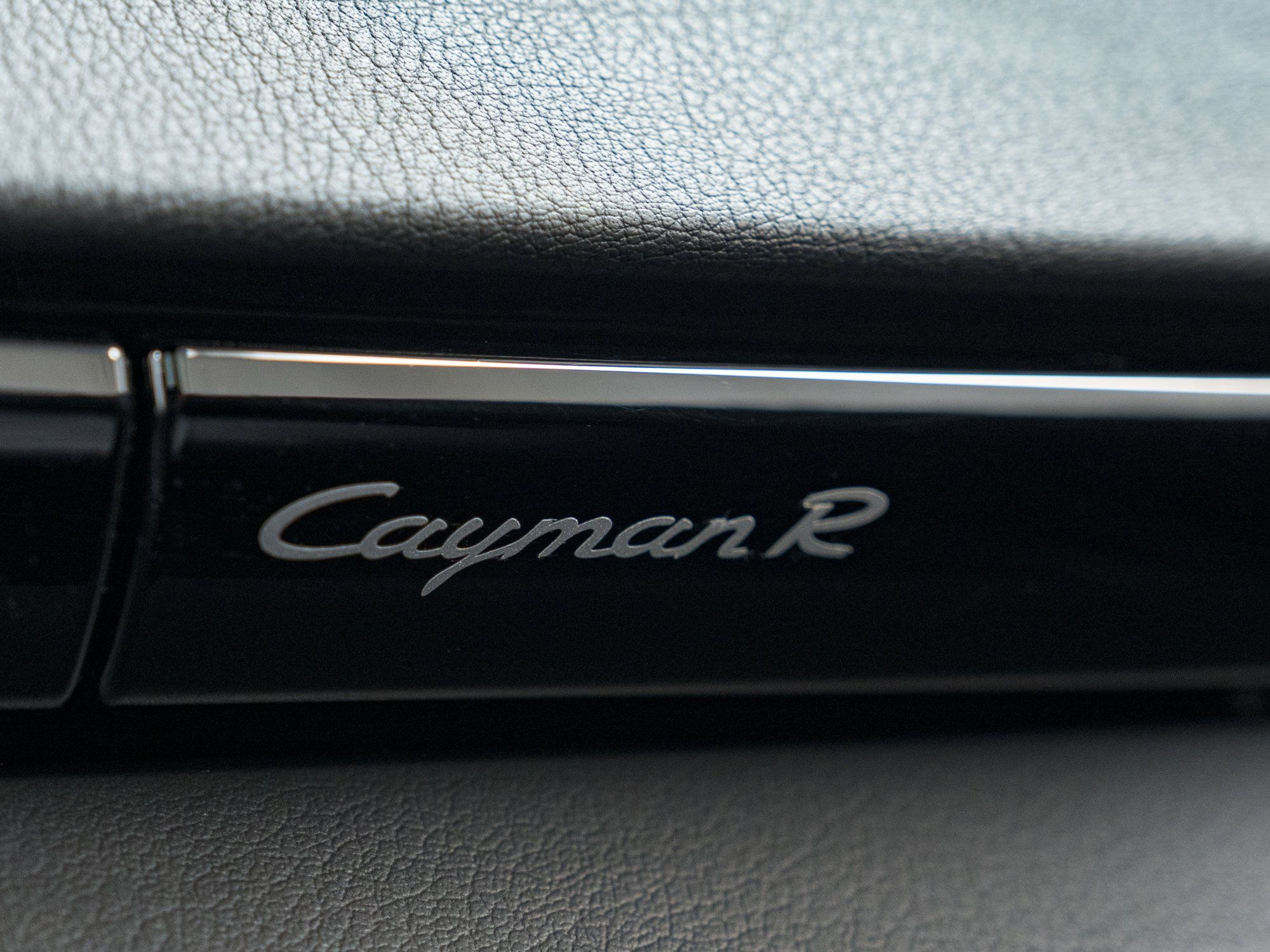 Used 2012 Porsche Cayman R RWD image 32