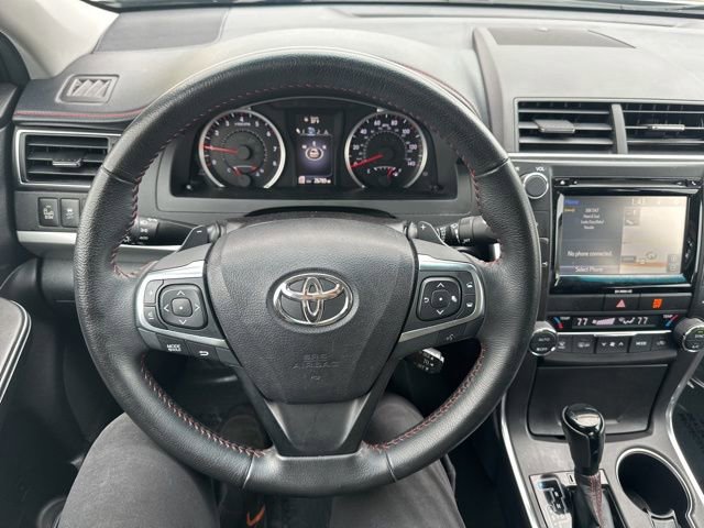 Used 2016 Toyota Camry XSE w/ Moonroof Package image 23