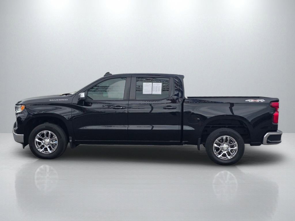 Used 2023 Chevrolet Silverado 1500 LT AWD/4WD image 8